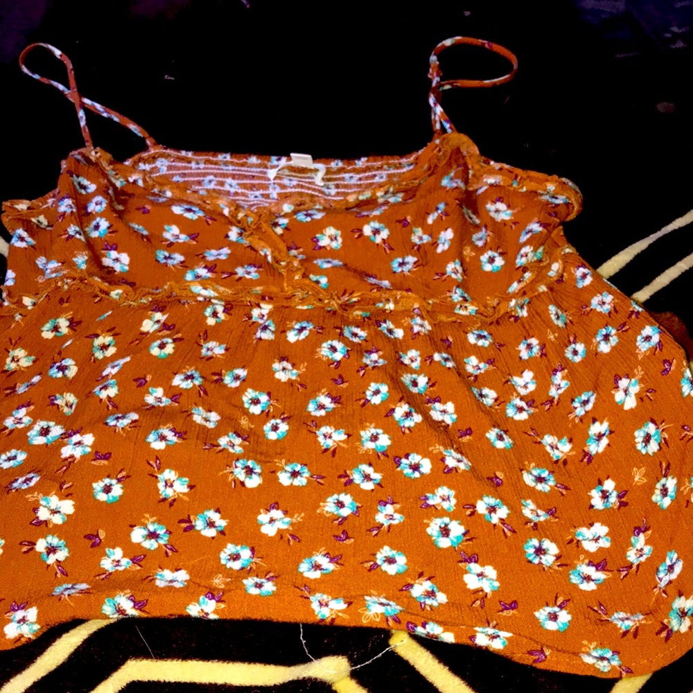 Floral tank top🧡💙🤍